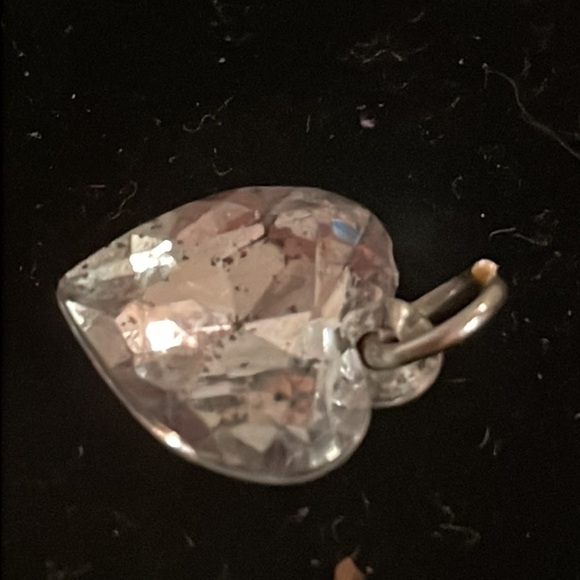 0.5” heart shaped clear crystal charm pendant with jump hoop - Picture 8 of 11
